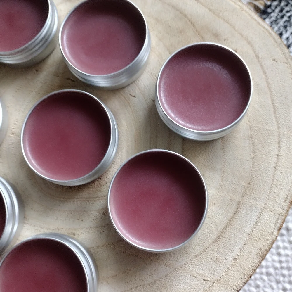 Organic Lip Balm with Raw Honey and Shea Butter 0.5 oz - Picture 5 of 5